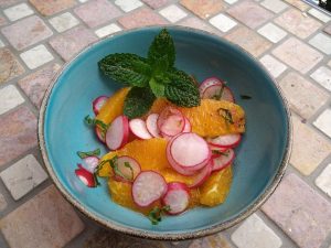 Orangen-Radieschen-Salat